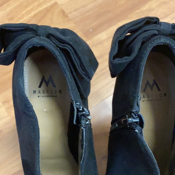 Madison size 7 Booties - Picture 4 of 4